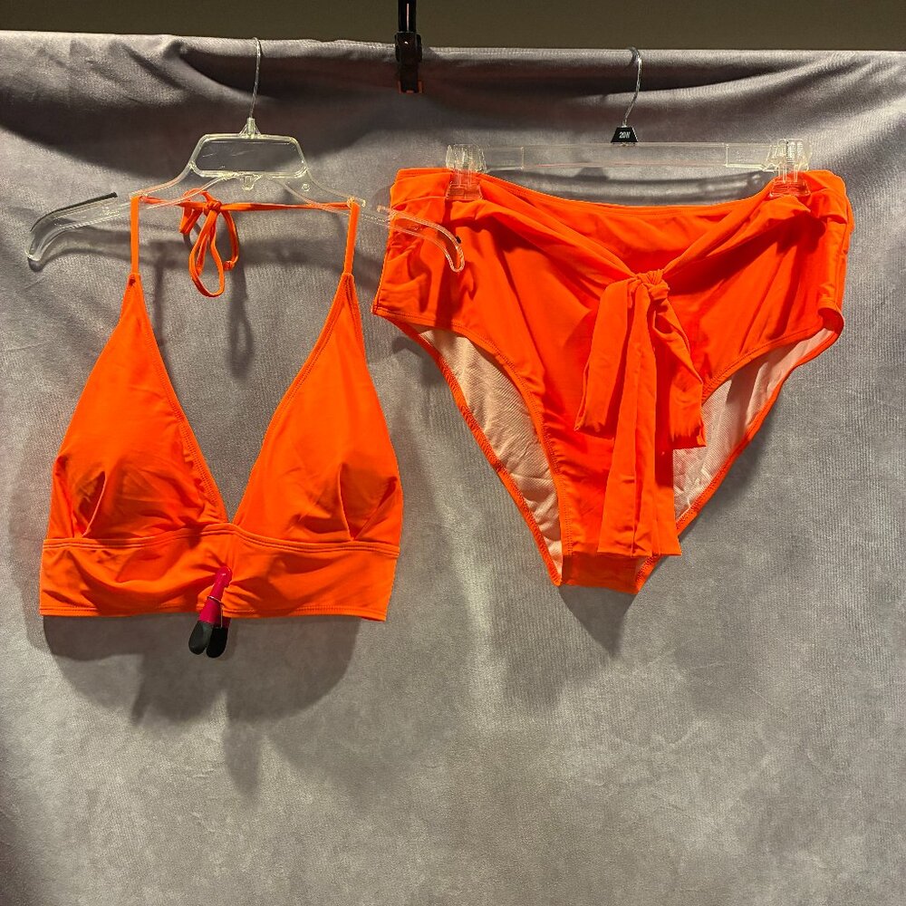 Sovoyontee Plus Size Bikini NWOT